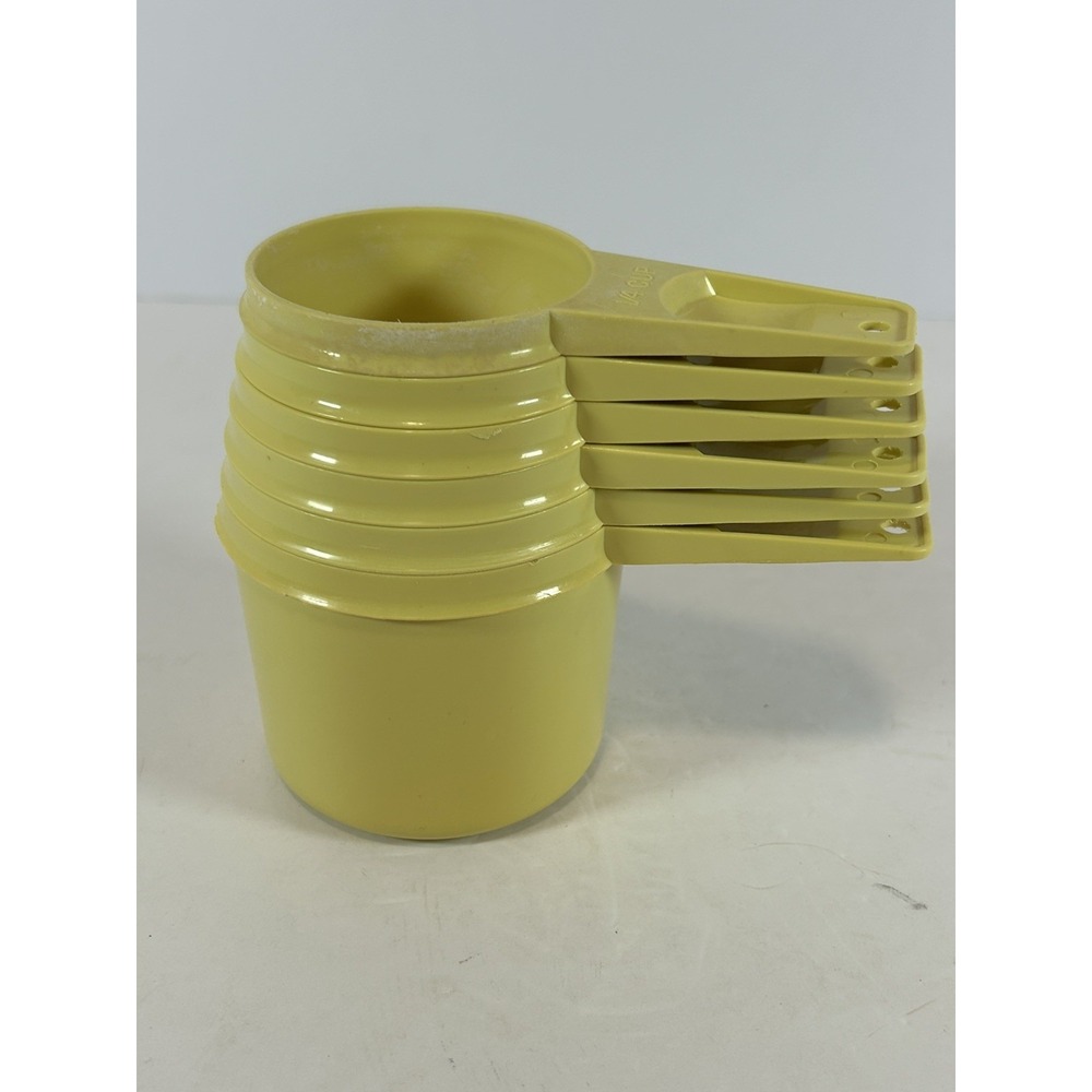 Vintage Tupperware Measuring Cups Yellow Nesting Set of 6 Made In USA